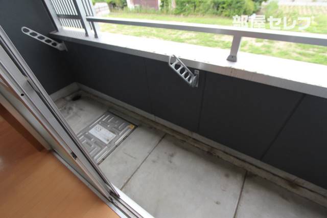 バルコニー　※２０５号室の写真です。
