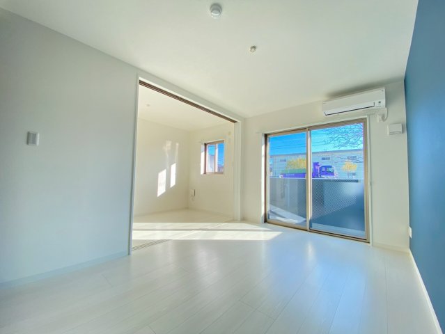 居室・リビング　※現況優先となります。