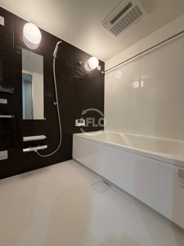 バス・シャワールーム　グランセジュール大国町　浴室