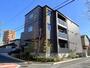 吉川駅より徒歩3分 築4年5ヶ月 3階建の賃貸物件