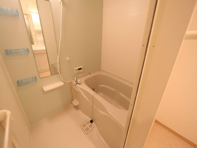 バス・シャワールーム　追い焚き　浴室暖房乾燥機　24時間換気　オートバスバスルーム