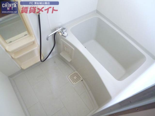 バス・シャワールーム　同タイプの画像です