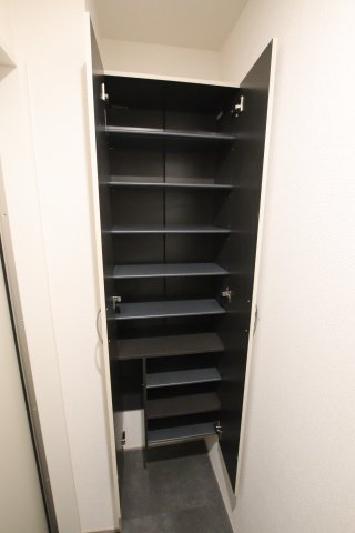 収納　玄関収納