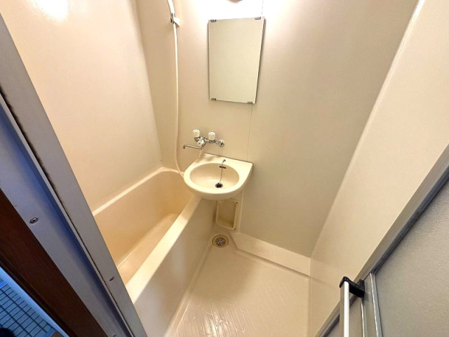 バス・シャワールーム　別号室の写真です