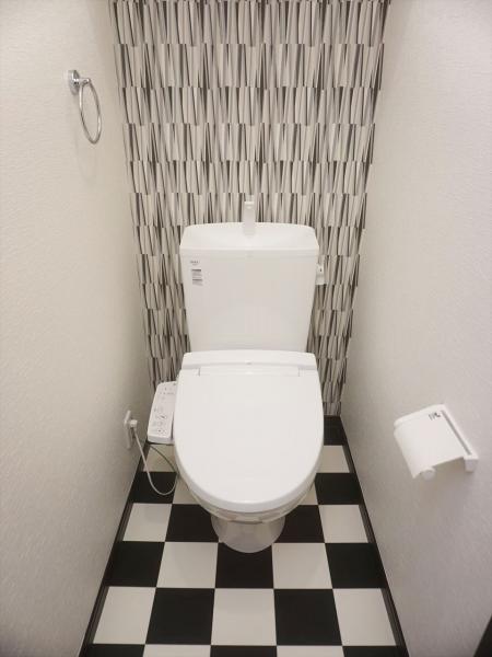 トイレ　トイレ