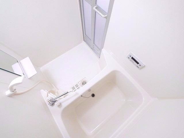 バス・シャワールーム　ゆったり過ごせるお風呂です