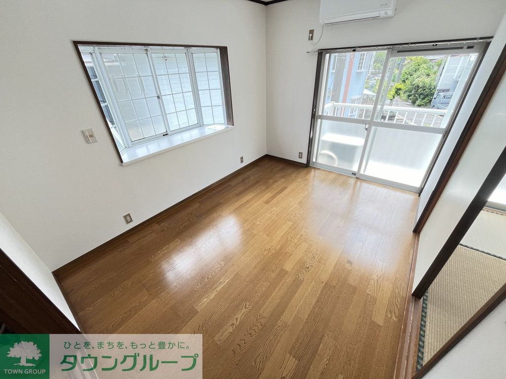 居室・リビング　※反転タイプです※