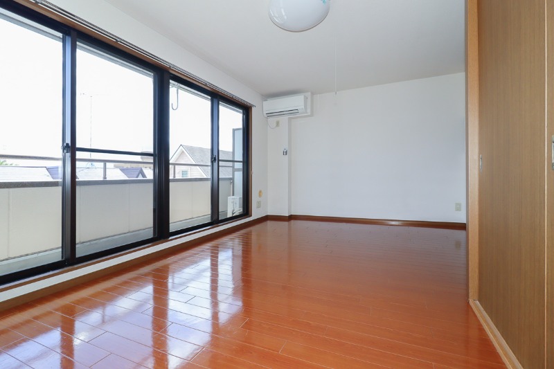 居室・リビング　図面と現状に相違がある場合には現状を優先