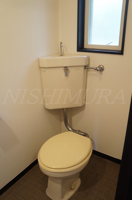 トイレ　※入居中の為、前回募集参考写真