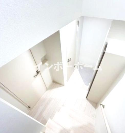 玄関　落ち着いた玄関です