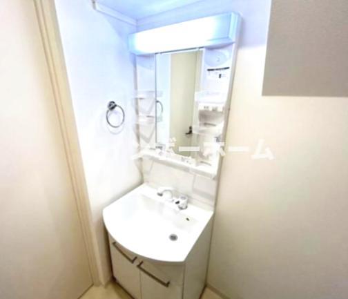 洗面設備　忙しい朝には欠かせない洗面所です