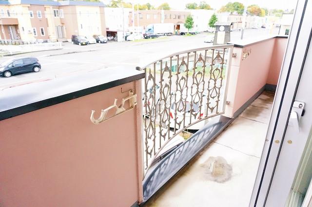 バルコニー　バルコニー