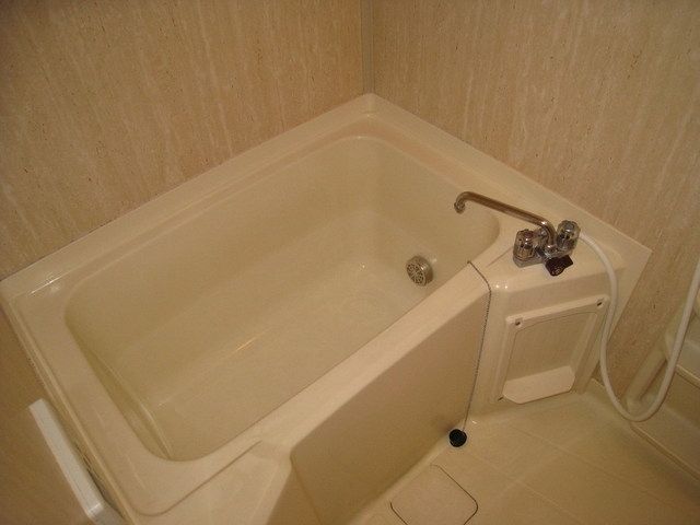 バス・シャワールーム　同建物別号室別タイプ参考写真