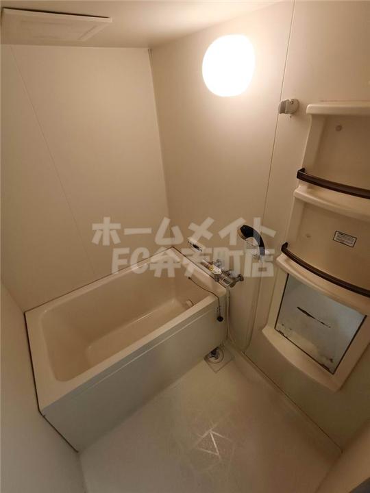 バス・シャワールーム　日々の疲れを癒すお風呂付です