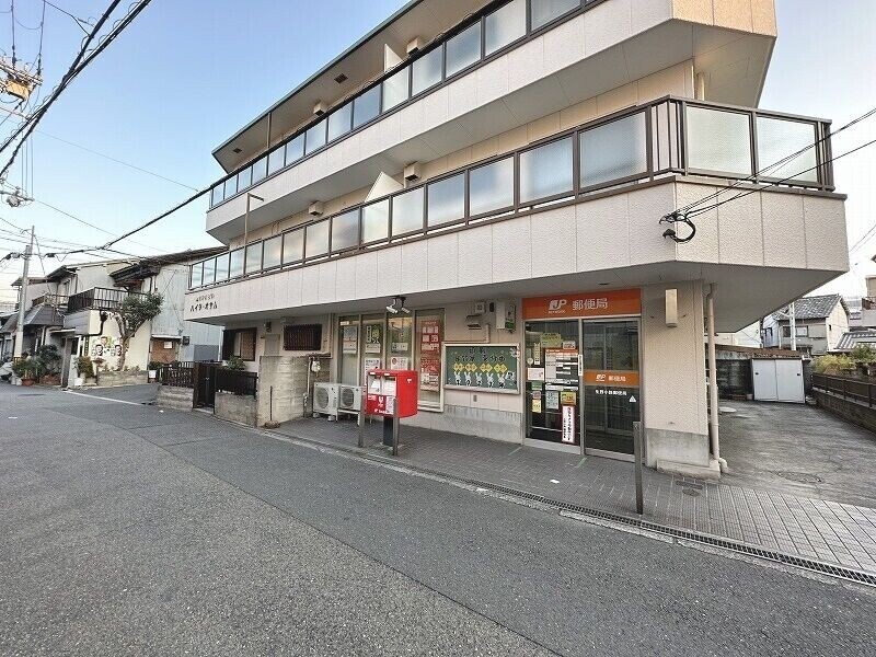 郵便局　生野小路郵便局（郵便局）まで438m