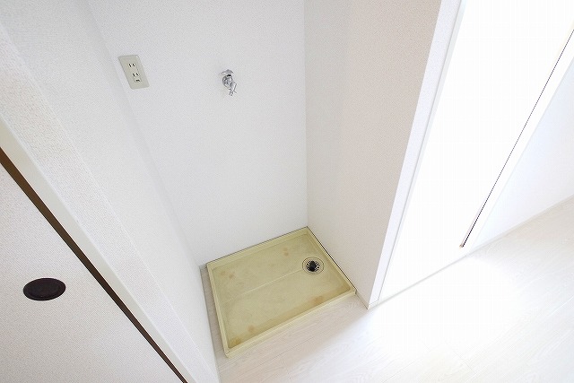 その他設備　嬉しい室内洗濯機置き場がございます。