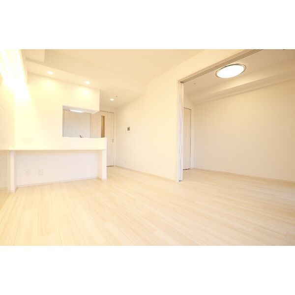 居室・リビング　おしゃれな居間です