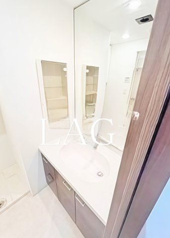 洗面設備　洗面台です。