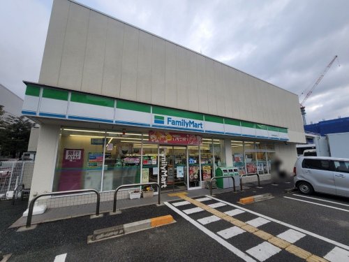 コンビニ　ファミリーマート 尼崎南警察署前店（コンビニ）まで948m