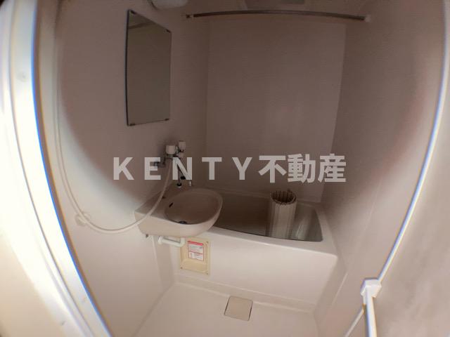 バス・シャワールーム　ゆったり過ごせるお風呂です