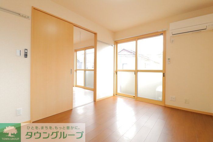 バルコニー　※別部屋写真反転