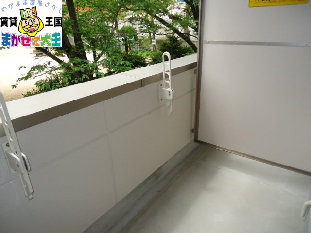 バルコニー　ベランダ