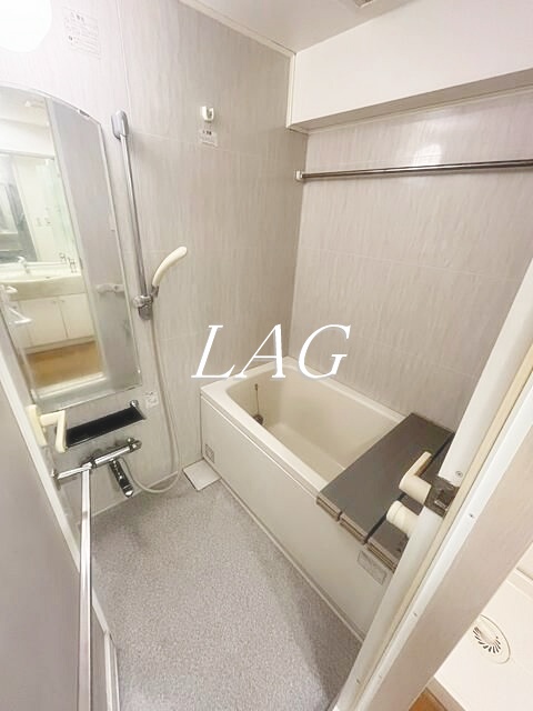 バス・シャワールーム　お風呂です。