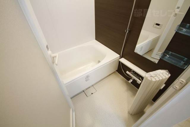 バス・シャワールーム　２Ｂの写真を使用しています。
