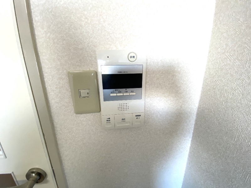 セキュリティ　顔が見えて安心モニターホン！