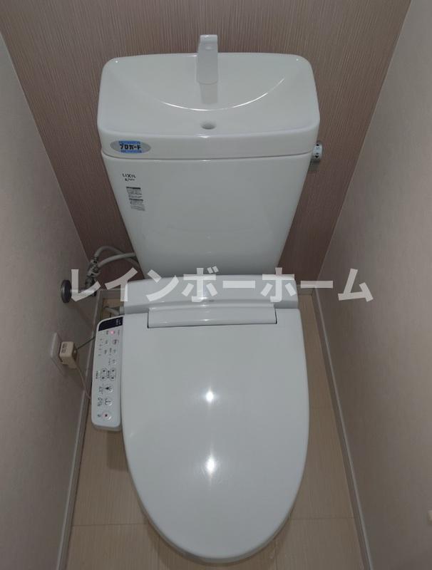 トイレ　コンパクトで使いやすいトイレです