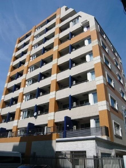 建物外観　外観タイル張りです