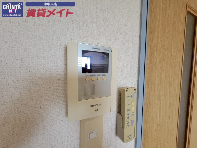 セキュリティ　別部屋反転参考写真です