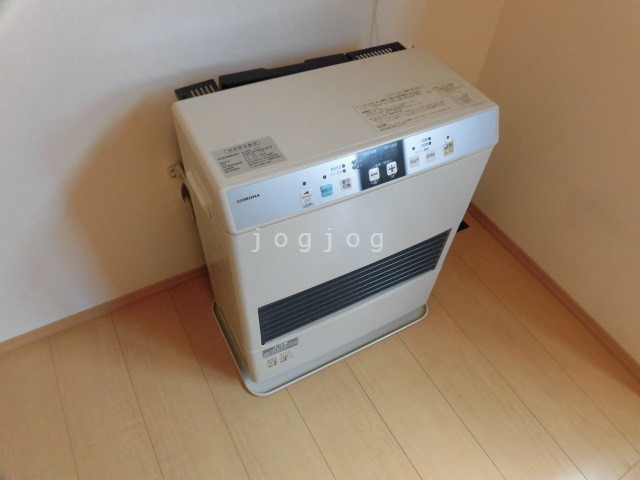 その他設備　あったか灯油ストーブ