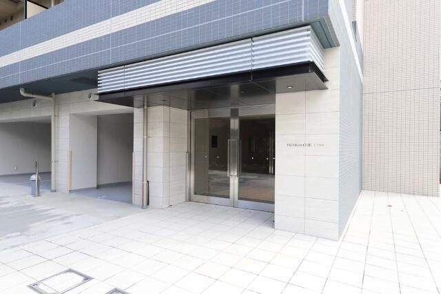 エントランス　清潔なエントランスです