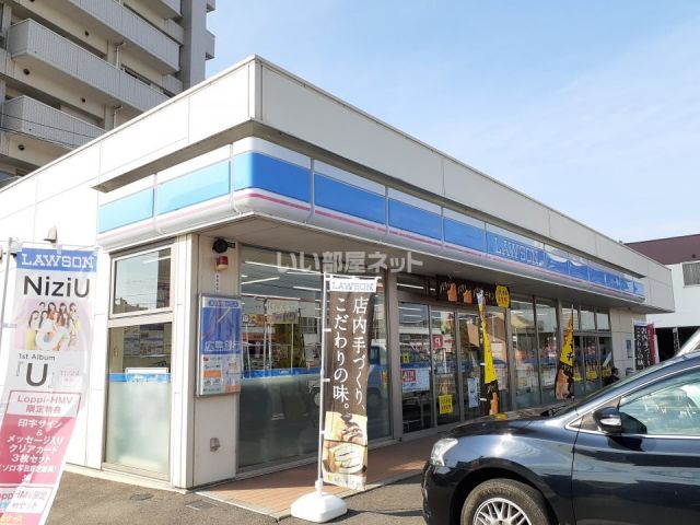 コンビニ　ローソン福山南蔵王町４丁目店（コンビニ）まで452m