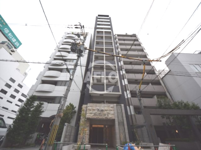 建物外観　ファーストフィオーレ心斎橋イーストII　スタイリッシュな外観