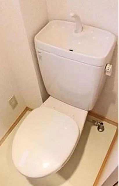 トイレ　※別部屋参考写真