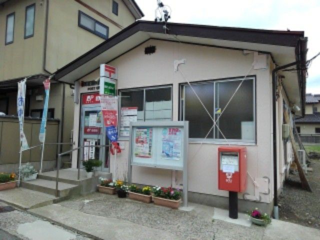 郵便局　須坂穀町郵便局（郵便局）まで300m