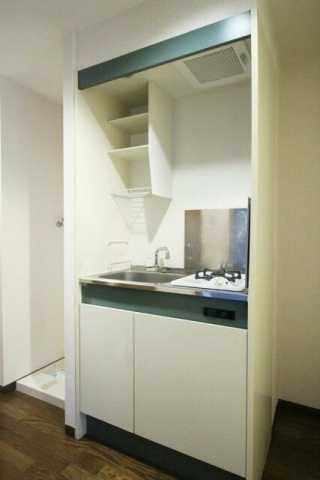 東京メトロ丸ノ内線 中野坂上駅 徒歩4分 3階建 築29年のキッチン写真