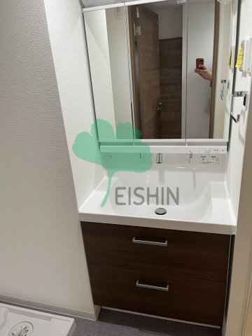 洗面設備　シンプルで使いやすい洗面台です！