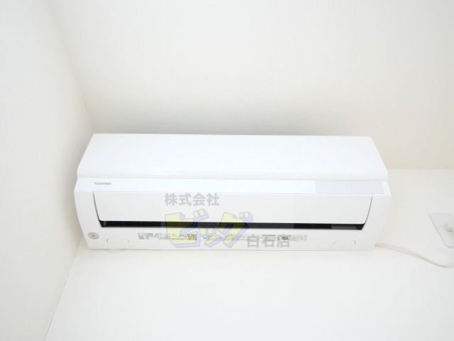 その他設備　エアコン完備で暑い夏も快適です♪