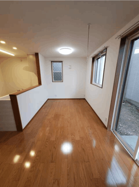 牛立戸建住宅の居間写真
