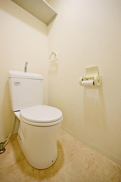 ＪＲ山陽本線 海田市駅 徒歩26分 3階建 築32年のトイレ写真