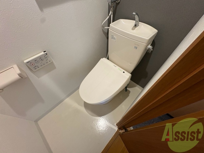 トイレ　トイレです。ウォシュレット付を探している方、おすすめです！