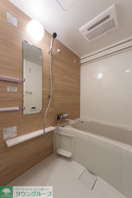 バス・シャワールーム　※写真は同タイプ住戸です。