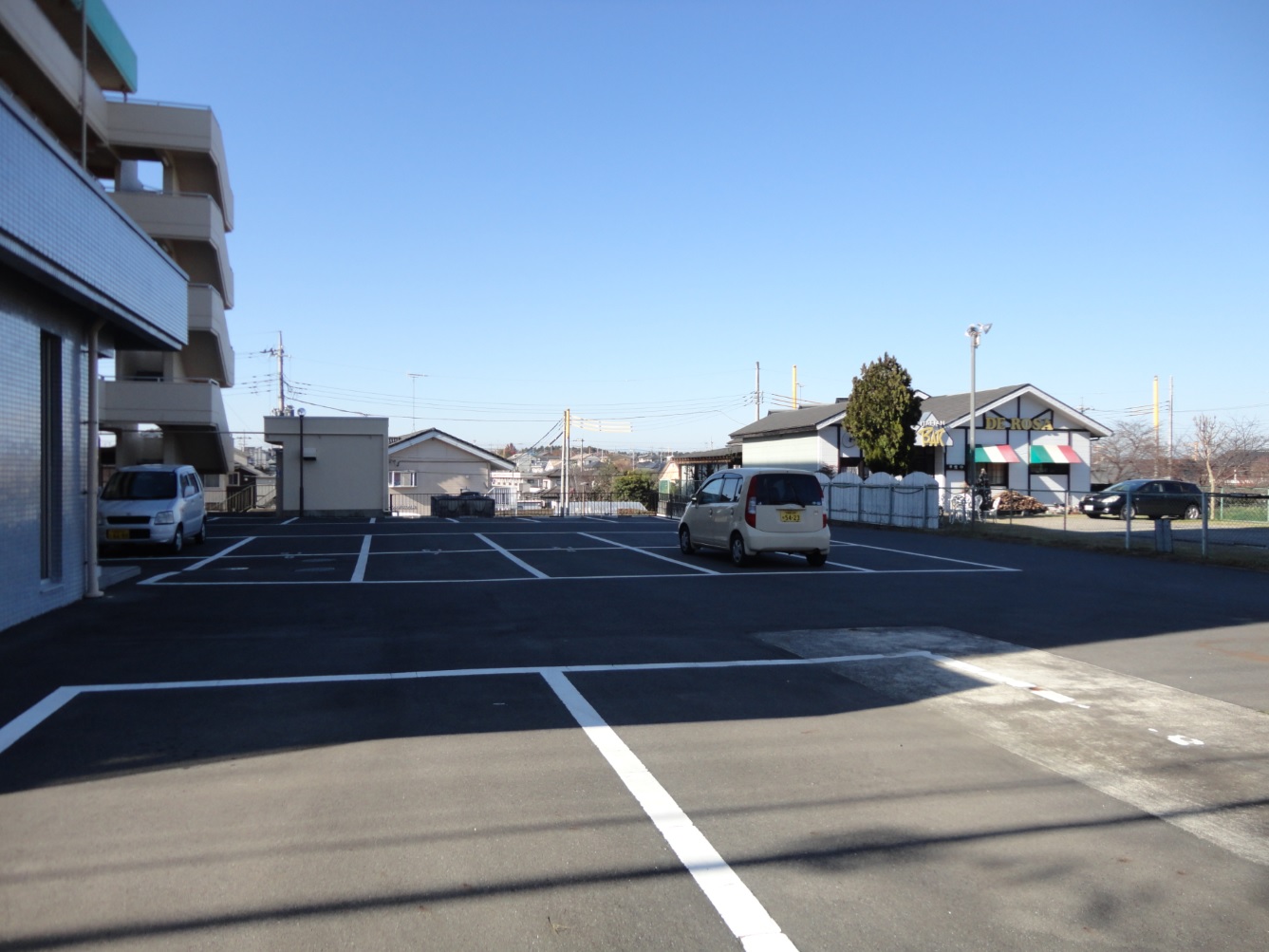 【真岡市熊倉のマンションの駐車場】