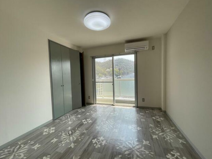 居室・リビング　東面採光