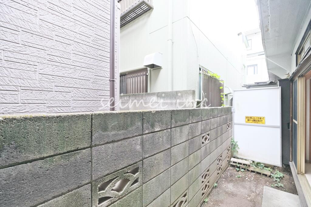 バルコニー　テラス・物干し場