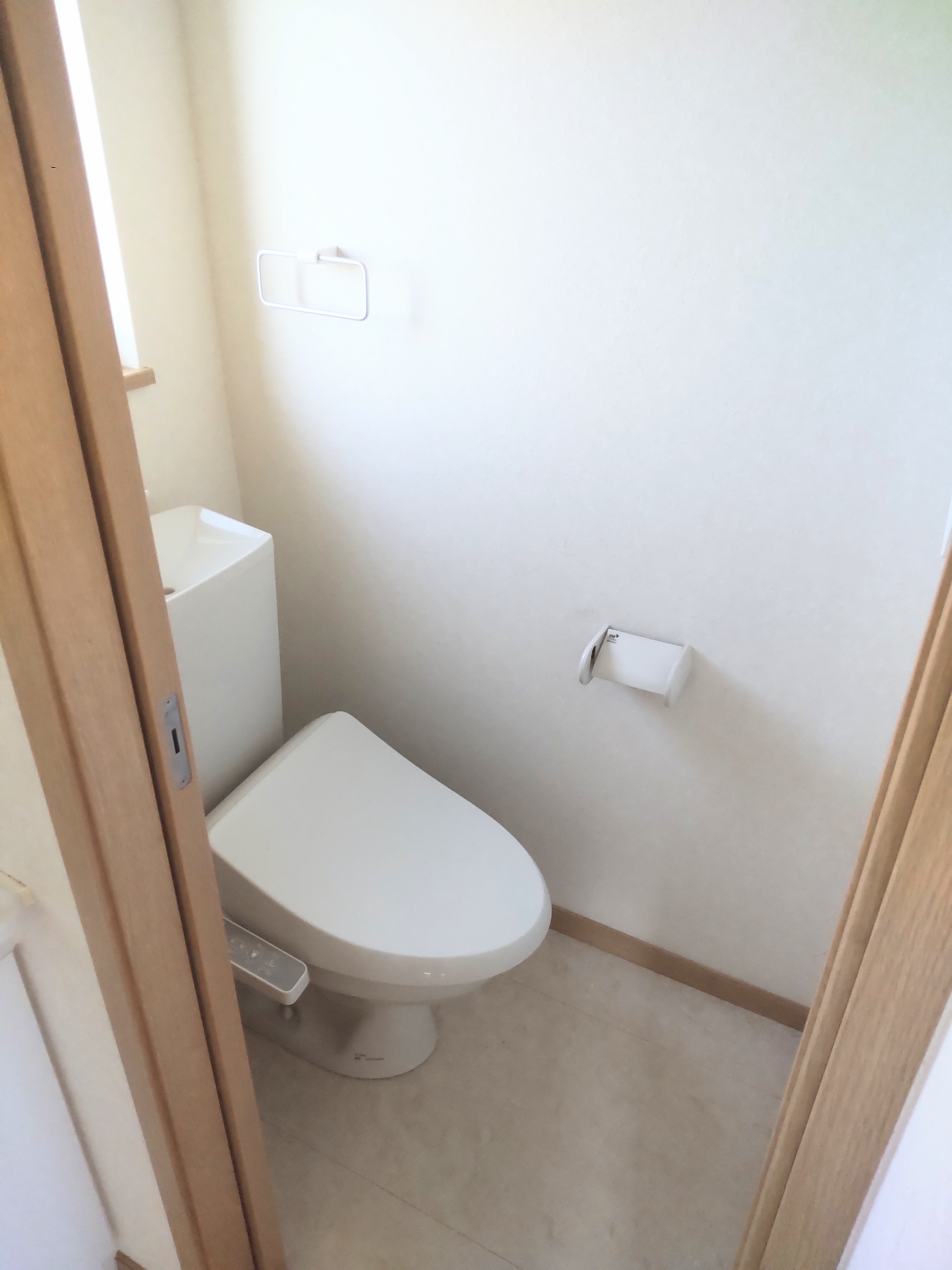 エクレール多田のトイレ写真