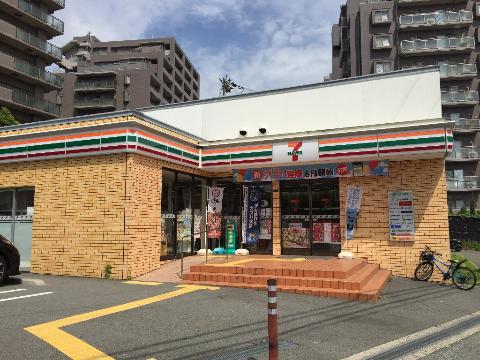 その他　セブンイレブン茨木豊川5丁目店（その他）まで740m